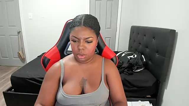 Snapshot of demi_xoxo chatting on 03/16/26, 05:44 demi xoxo online show from 03/16/26, 05:44