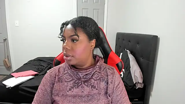 Snapshot of demi_xoxo chatting on 03/17/26, 06:28 demi xoxo online show from 03/17/26, 06:28