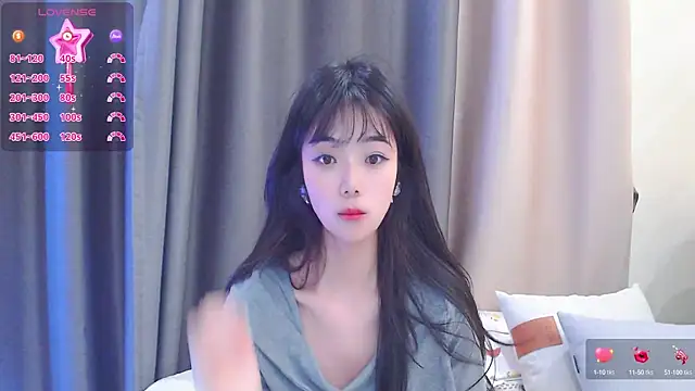 Snapshot of Duludulu_007 chatting on 03/11/25, 01:34 Duludulu 007 online show from 03/11/25, 01:34