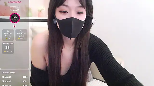 Snapshot of Duludulu_007 chatting on 02/24/26, 06:22 Duludulu 007 online show from 02/24/26, 06:22