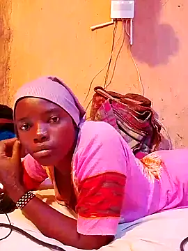 Snapshot of cute_naimah chatting on 11/06/25, 09:10 cute naimah online show from 11/06/25, 09:10