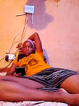 Snapshot of cute_naimah chatting on 11/17/25, 05:19 cute naimah online show from 11/17/25, 05:19