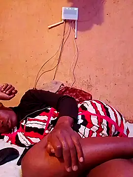 Snapshot of cute_naimah chatting on 12/13/25, 07:53 cute naimah online show from 12/13/25, 07:53