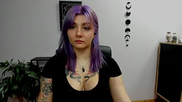 Snapshot of GabbiePerfect chatting on 12/04/24, 06:17 GabbiePerfect online show from 12/04/24, 06:17