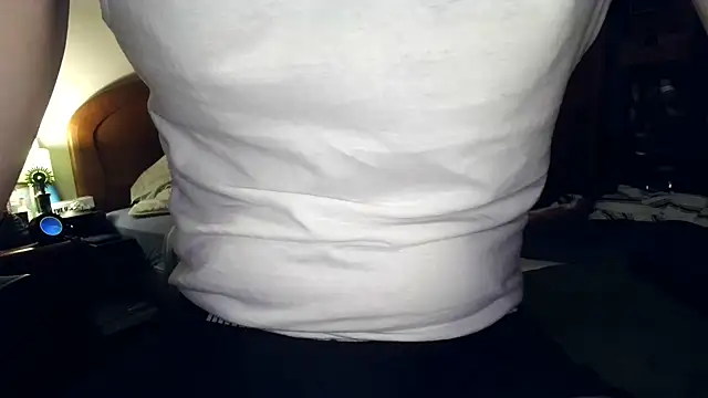 Hornyboyspanish2 online show from 10/09/25, 12:58