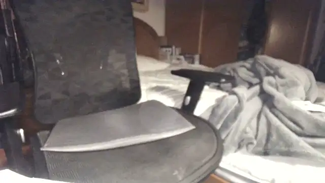 Hornyboyspanish2 online show from 03/14/26, 09:42