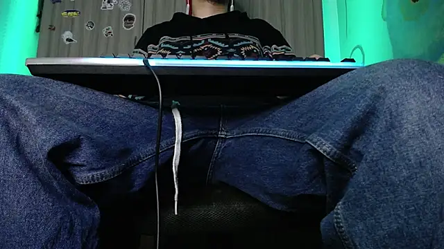 zacwatson  online show from 02/07/25, 08:11