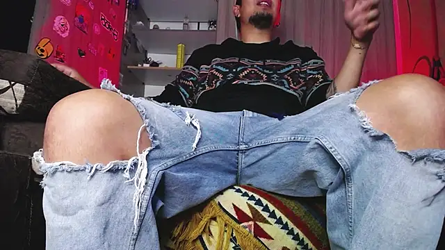 zacwatson  online show from 09/22/25, 02:02