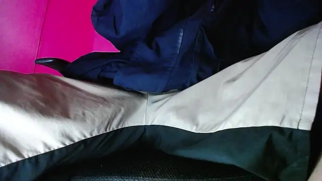 zacwatson  online show from 11/09/25, 02:21