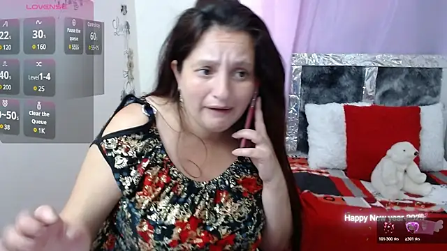 CristialJones  online show from 03/05/25, 01:28