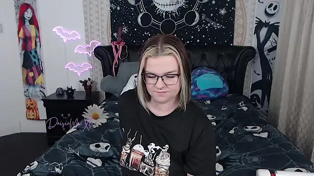 DaisieMaeXO online show from 12/02/24, 06:30