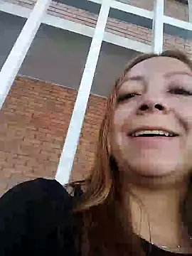 Snapshot of malusexy33 chatting on 03/01/26, 02:52 malusexy33 online show from 03/01/26, 02:52