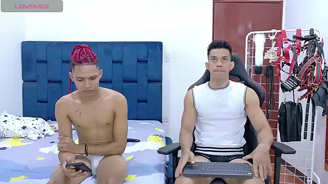 JoseRumbero26 online show from 10/08/25, 12:36