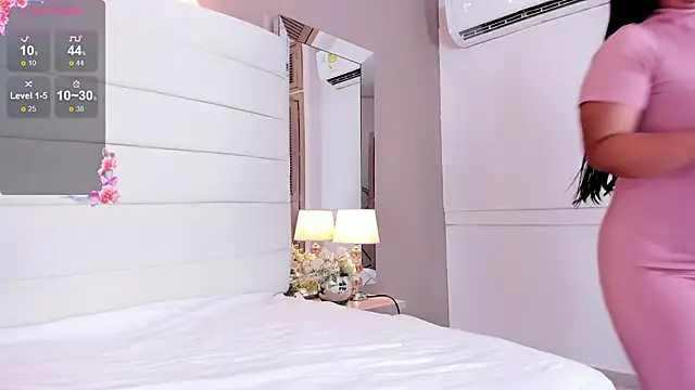 Lilly 2809  online show from 03/15/25, 03:51