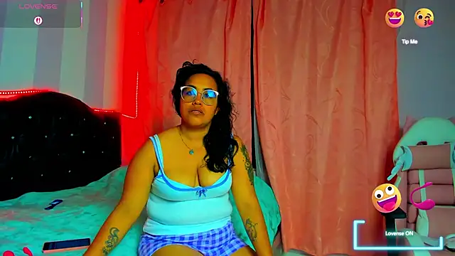 Snapshot of Tita_dirty chatting on 01/18/26, 12:36 Tita dirty online show from 01/18/26, 12:36