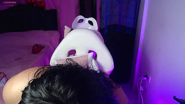 Snapshot of Tita_dirty chatting on 03/27/26, 02:06 Tita dirty online show from 03/27/26, 02:06