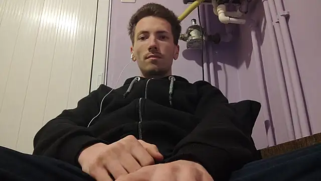 Snapshot of _Hocthus_ chatting on 02/11/25, 04:24 Hocthus online show from 02/11/25, 04:24