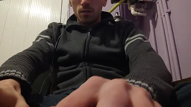 Snapshot of _Hocthus_ chatting on 02/13/25, 04:28 Hocthus online show from 02/13/25, 04:28