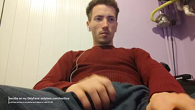 Snapshot of _Hocthus_ chatting on 03/19/25, 04:45 Hocthus online show from 03/19/25, 04:45