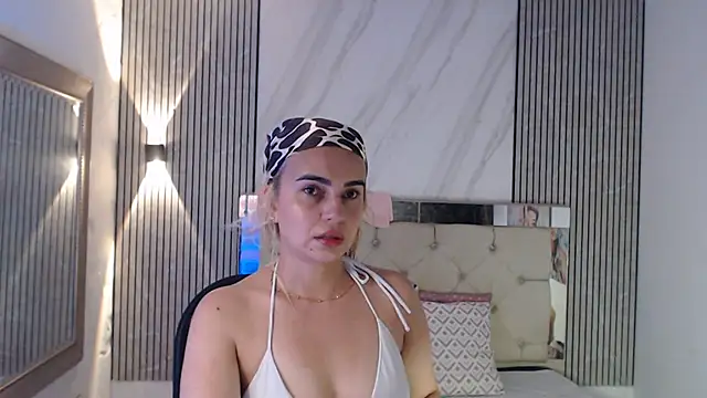 ashley  tylor online show from 06/24/26, 07:24