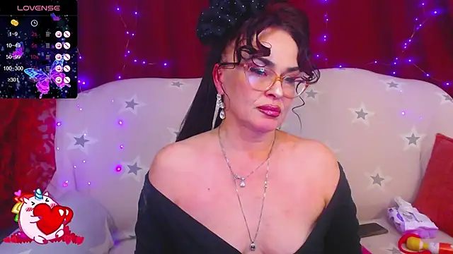 Snapshot of hotzlata chatting on 01/14/25, 11:27 hotzlata online show from 01/14/25, 11:27