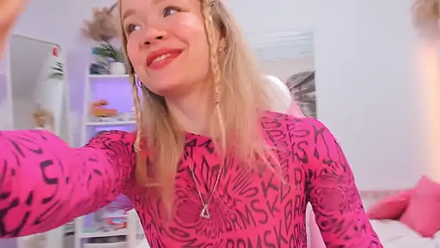 Lily Young online show from 03/02/25, 03:56