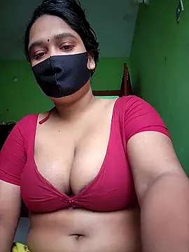 Snapshot of Kotha_-Moni chatting on 03/06/26, 02:19 Kotha -Moni online show from 03/06/26, 02:19