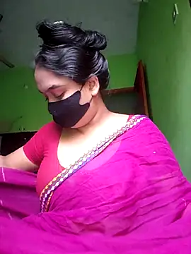 Snapshot of Kotha_-Moni chatting on 03/16/26, 01:33 Kotha -Moni online show from 03/16/26, 01:33