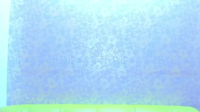 Snapshot of Vanessa_Florence chatting on 04/10/26, 01:11 Vanessa Florence online show from 04/10/26, 01:11