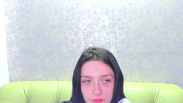 Snapshot of Vanessa_Florence chatting on 05/10/26, 01:22 Vanessa Florence online show from 05/10/26, 01:22