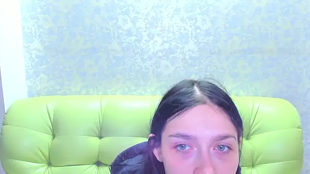 Snapshot of Vanessa_Florence chatting on 05/14/26, 01:01 Vanessa Florence online show from 05/14/26, 01:01