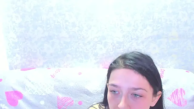 Snapshot of Vanessa_Florence chatting on 06/07/26, 01:10 Vanessa Florence online show from 06/07/26, 01:10