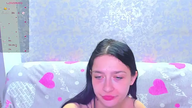 Snapshot of Vanessa_Florence chatting on 06/11/26, 01:05 Vanessa Florence online show from 06/11/26, 01:05