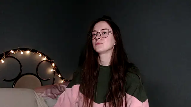 wow  kelly online show from 12/02/25, 04:24