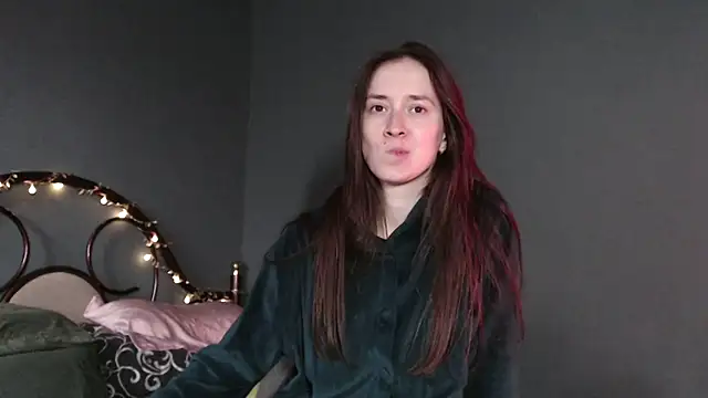 wow  kelly online show from 05/01/26, 03:49
