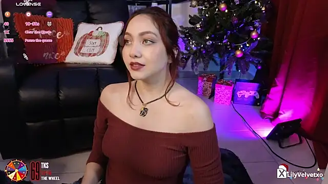 LilyVelvett online show from 12/06/24, 04:14