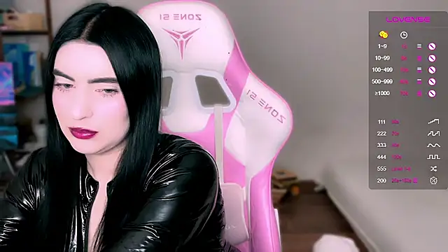 EvangelinaVangelis online show from 05/18/26, 04:13
