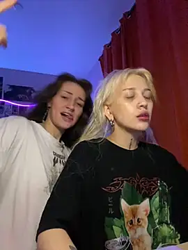 Dooubletroublee online show from 11/24/25, 11:37