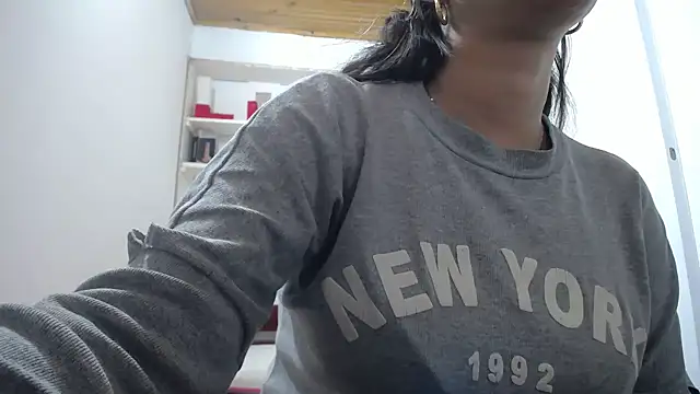 Snapshot of Luna_girlhot_ chatting on 01/09/26, 07:26 Luna girlhot online show from 01/09/26, 07:26