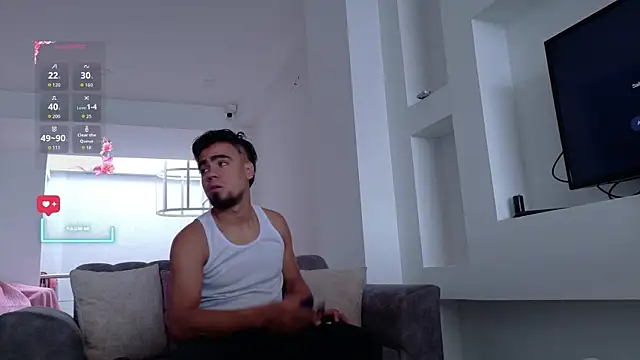 Snapshot of PittAndLunaa chatting on 07/19/26, 12:09 PittAndLunaa online show from 07/19/26, 12:09