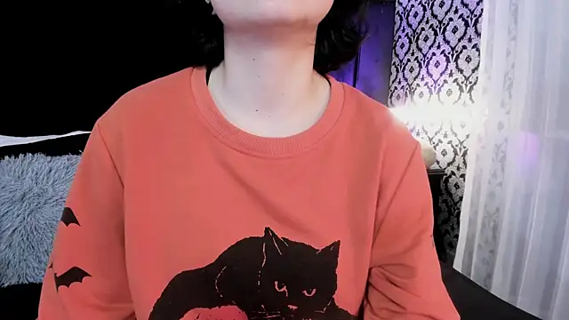 Adeelinee online show from 10/02/25, 07:54