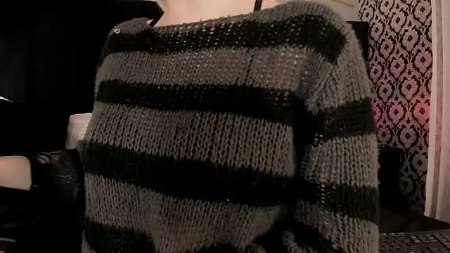 Snapshot of Adeelinee chatting on 01/09/26, 07:59 Adeelinee online show from 01/09/26, 07:59