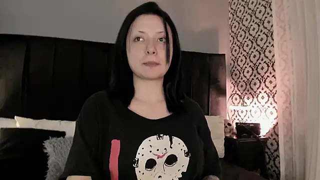 Adeelinee online show from 06/04/26, 08:26