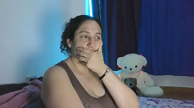 Snapshot of ximenajimenez chatting on 01/03/25, 03:38 ximenajimenez online show from 01/03/25, 03:38