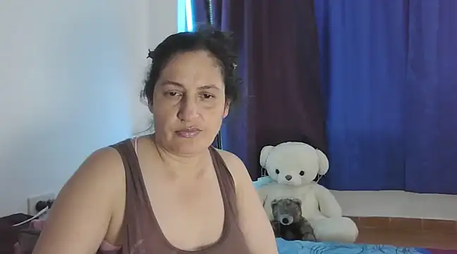 Snapshot of ximenajimenez chatting on 01/06/25, 09:22 ximenajimenez online show from 01/06/25, 09:22