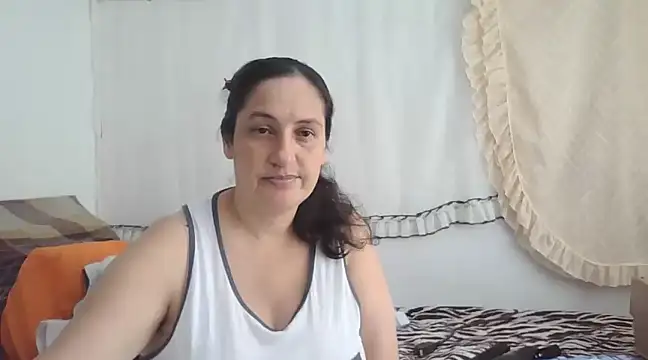 Snapshot of ximenajimenez chatting on 01/12/25, 07:10 ximenajimenez online show from 01/12/25, 07:10