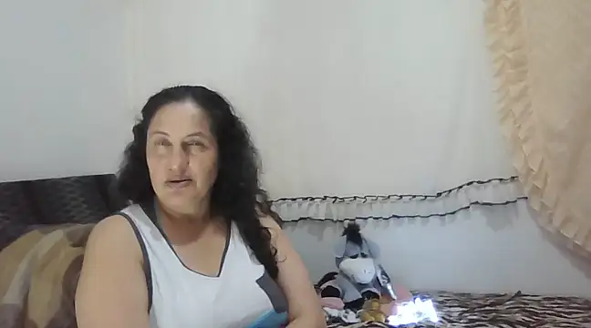Snapshot of ximenajimenez chatting on 01/19/25, 01:32 ximenajimenez online show from 01/19/25, 01:32