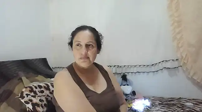 Snapshot of ximenajimenez chatting on 01/20/25, 12:04 ximenajimenez online show from 01/20/25, 12:04