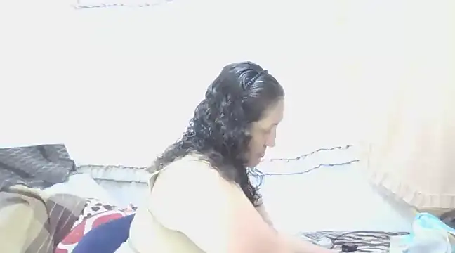 Snapshot of ximenajimenez chatting on 01/24/25, 11:02 ximenajimenez online show from 01/24/25, 11:02
