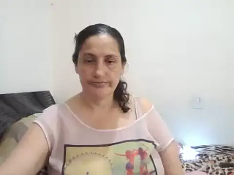 Snapshot of ximenajimenez chatting on 02/17/25, 09:52 ximenajimenez online show from 02/17/25, 09:52